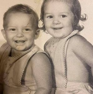 Meet your Posher, Deborah